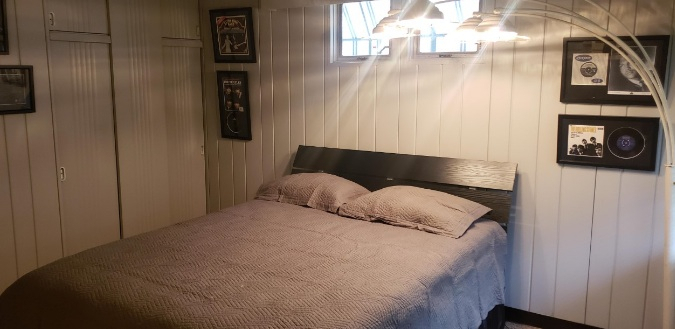 Arthur Alexander Bedroom
